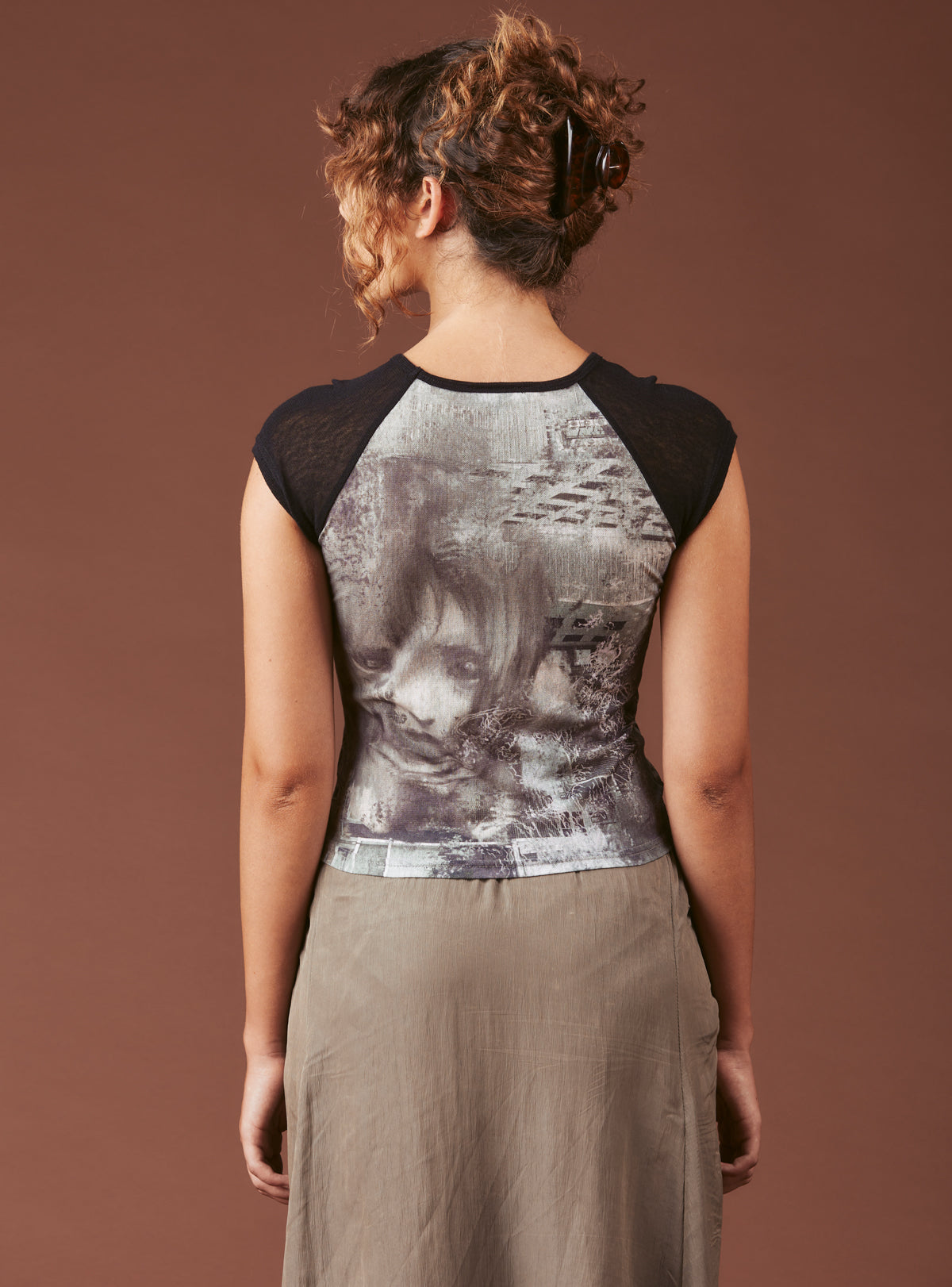 Graphic T-Shirt With Cap Sleeves - UNIF Clothing|New Arrivals