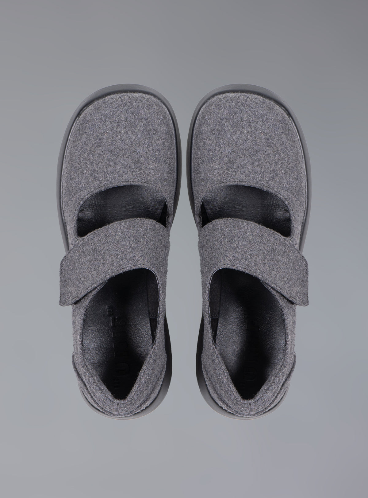 Felt Platform Sandal In Grey - UNIF Shoes