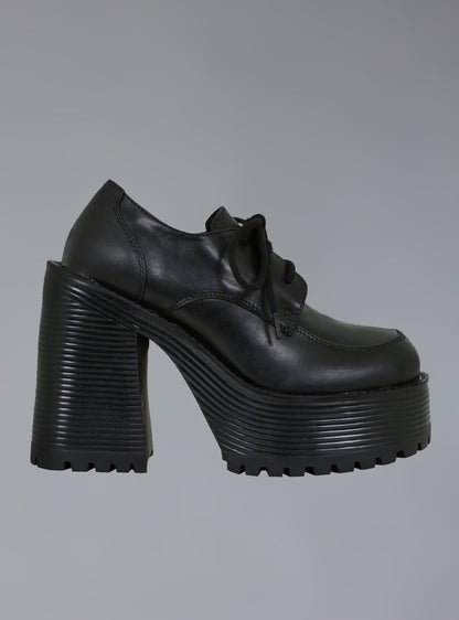 Des Shoe - UNIF Shoes