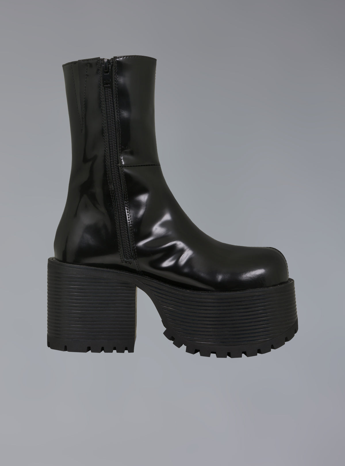 Slug Boot - UNIF Shoes