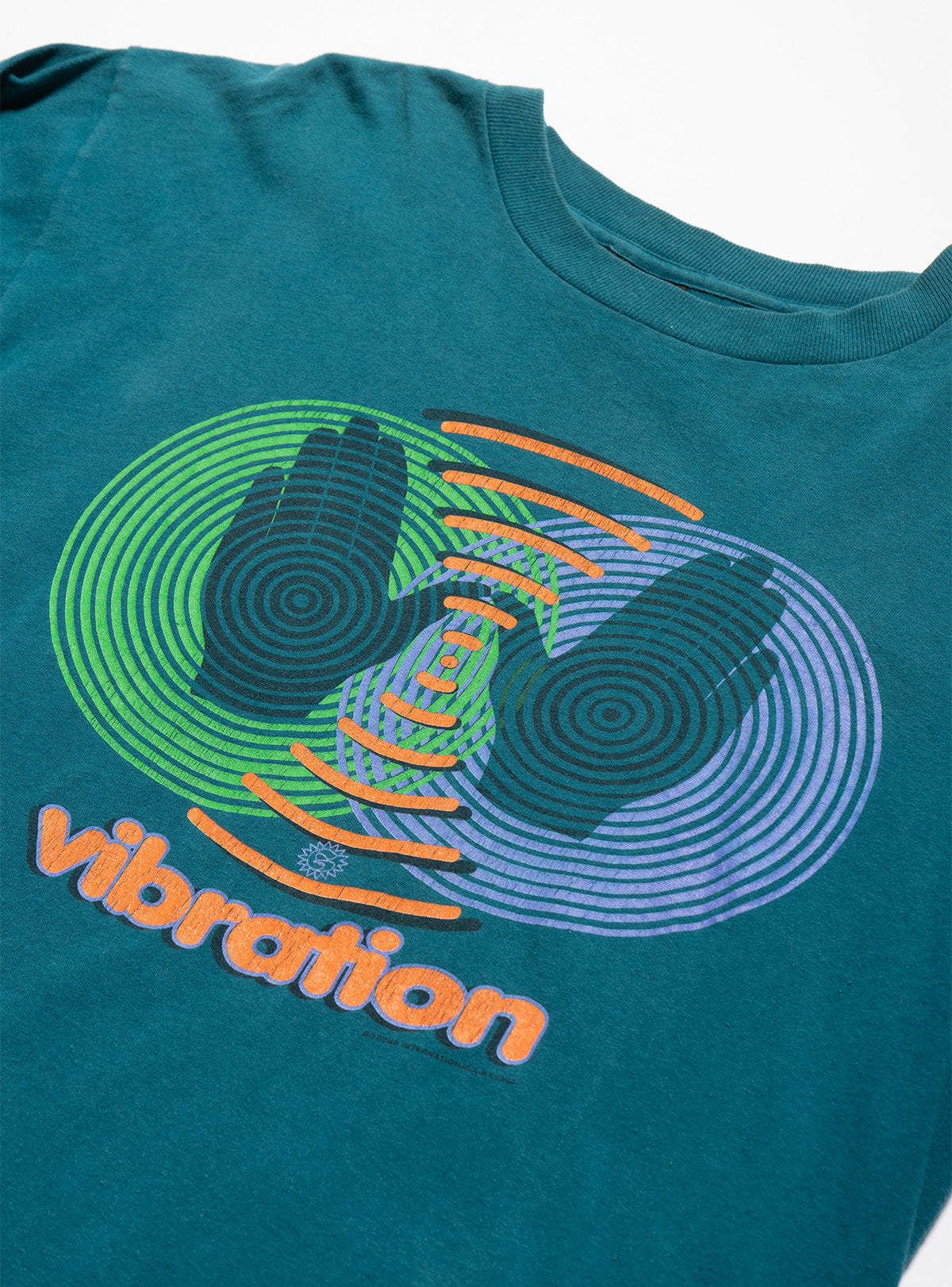 Vintage Gotcha Vibration Long Sleeve Tee - UNIF Vintage